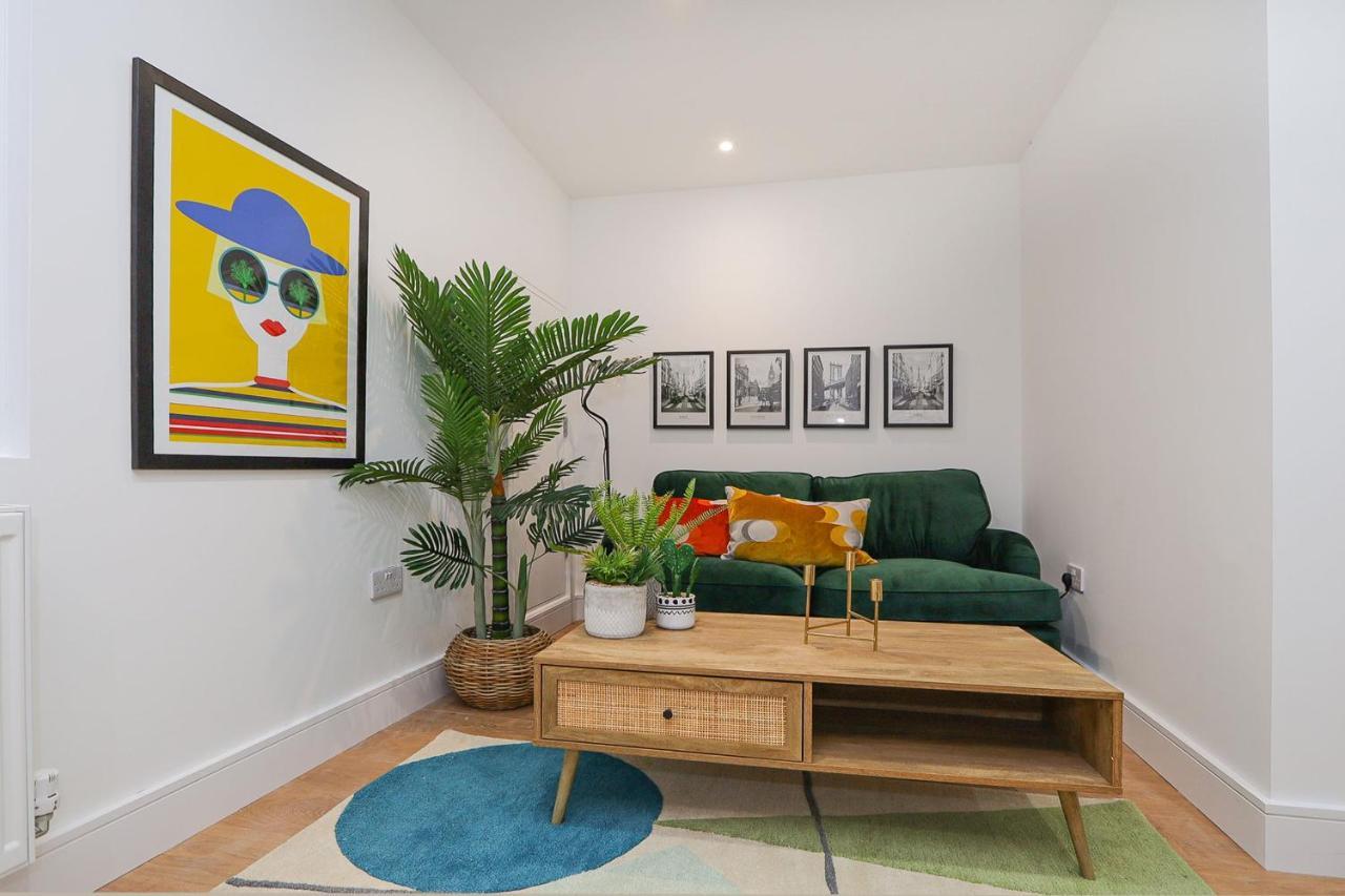 The London Secret, 1 Bed Flat With Patio - Zone 2 Lejlighed Eksteriør billede